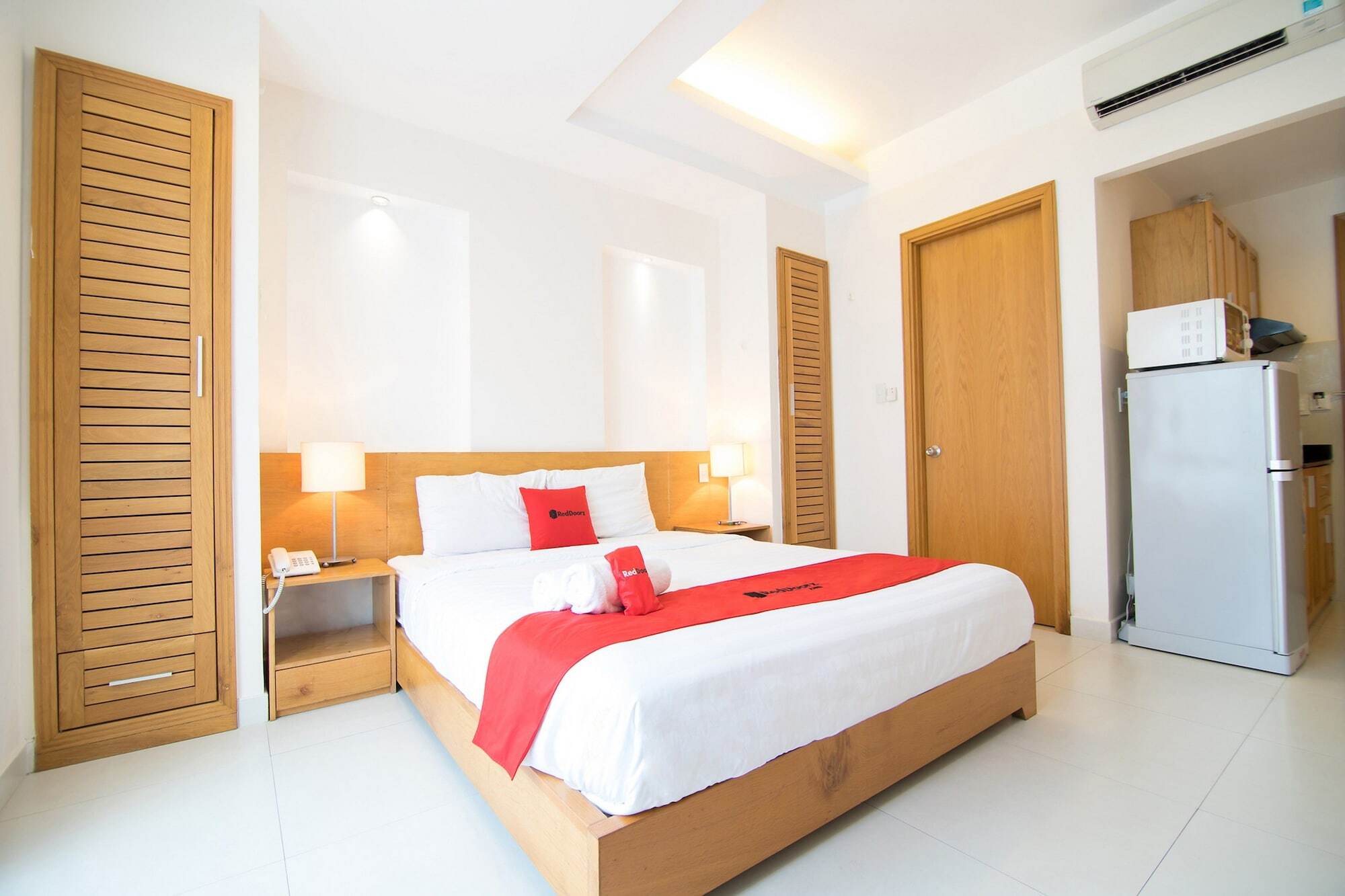 Reddoorz Plus Near Secc D7 โฮจิมินห์ซิตี้ ภายนอก รูปภาพ